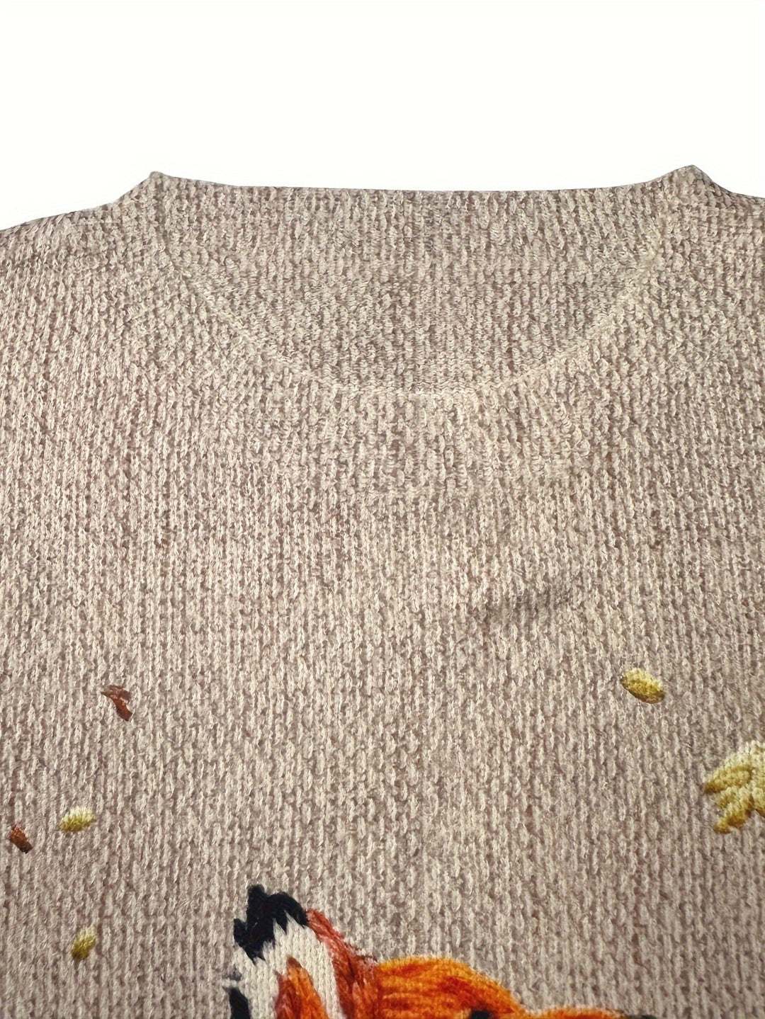Trendy Sweater with Fox Print - Elisanne