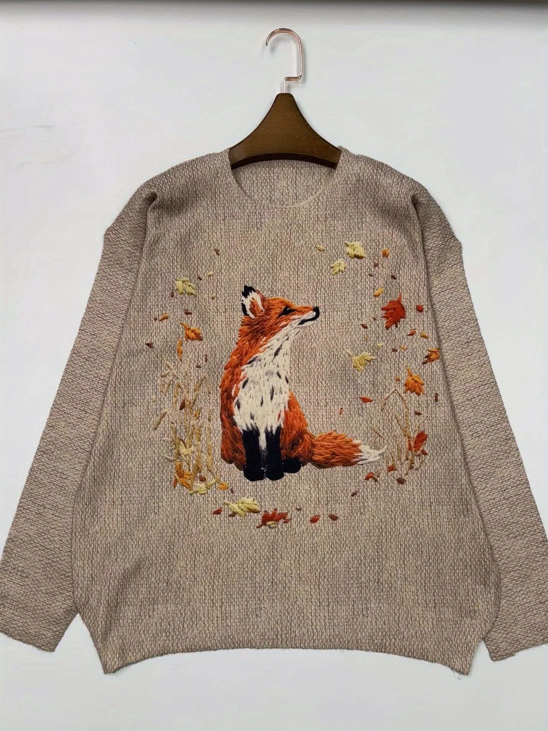 Trendy Sweater with Fox Print - Elisanne